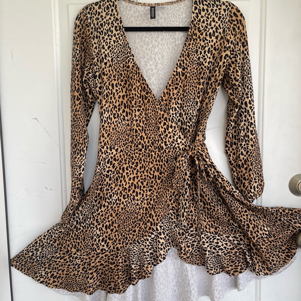 Women’s Long Sleeve Leopard Print Wrap Dress